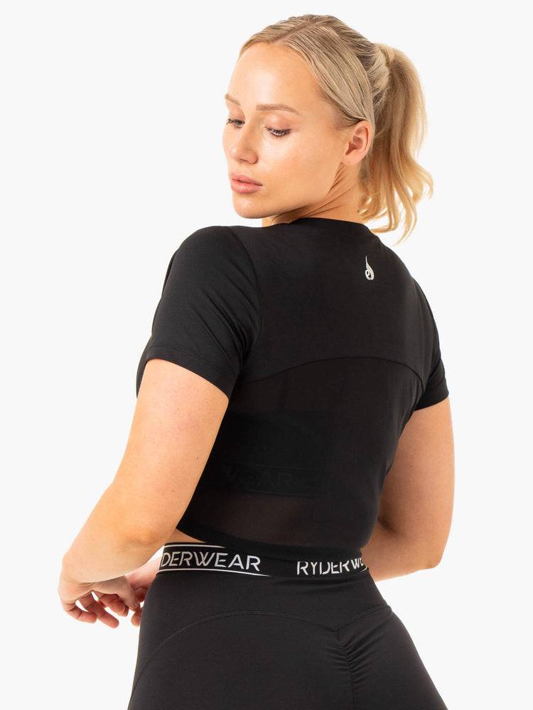 Koszulki Damskie Ryderwear Women T Shirts Level Up Cropped Czarne | PL1370XF