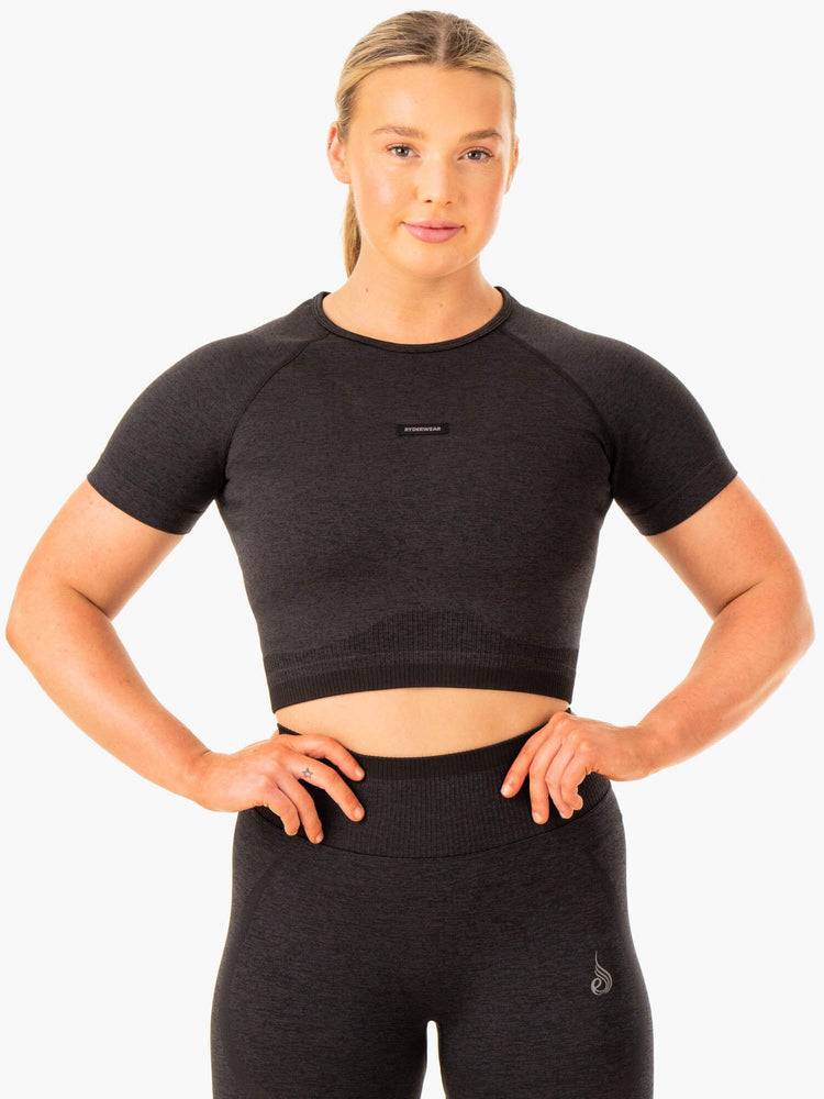 Koszulki Damskie Ryderwear Women T Shirts Excel Seamless Czarne | PL1400NB