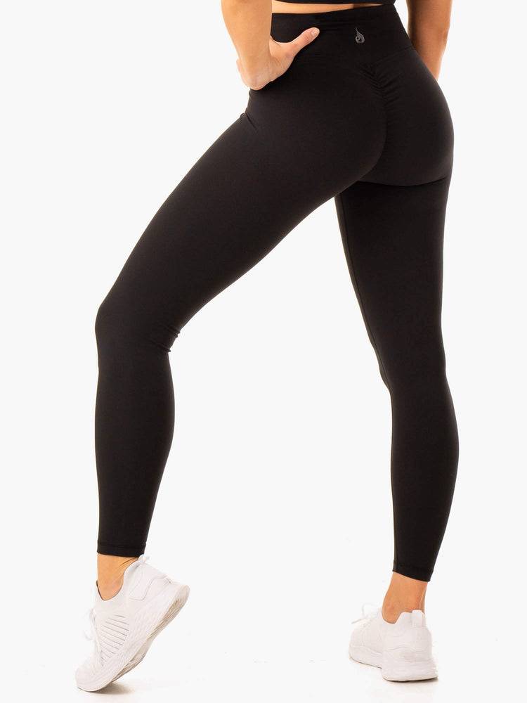 Legginsy Damskie Ryderwear Women Leggings Serene Cross Over Scrunch Czarne | PL2338FM