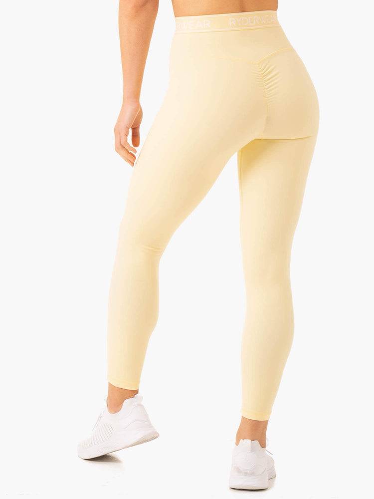 Legginsy Damskie Ryderwear Women Leggings Level Up High Waisted Scrunch Beżowe | PL2363GL