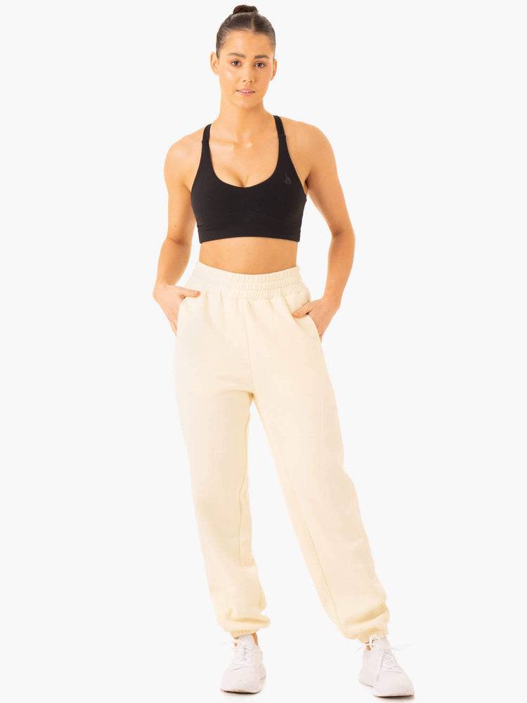 Spodnie Sportowe Damskie Ryderwear Women Track Pants Sideline Beżowe | PL1074AP