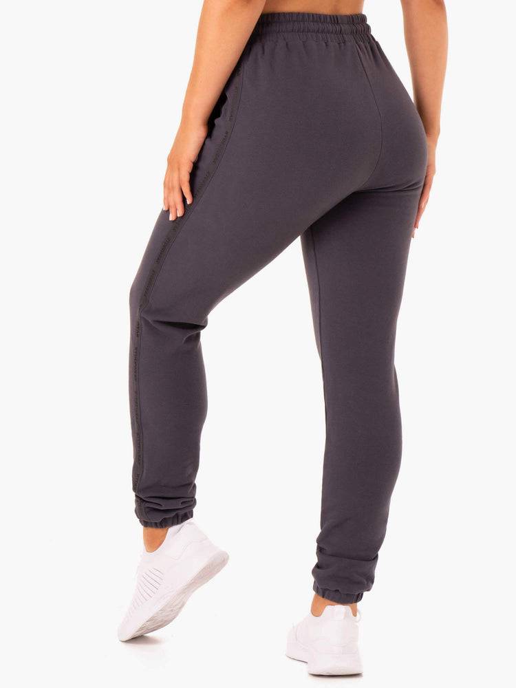 Spodnie Sportowe Damskie Ryderwear Women Track Pants Base High Waisted Szare | PL1100AP