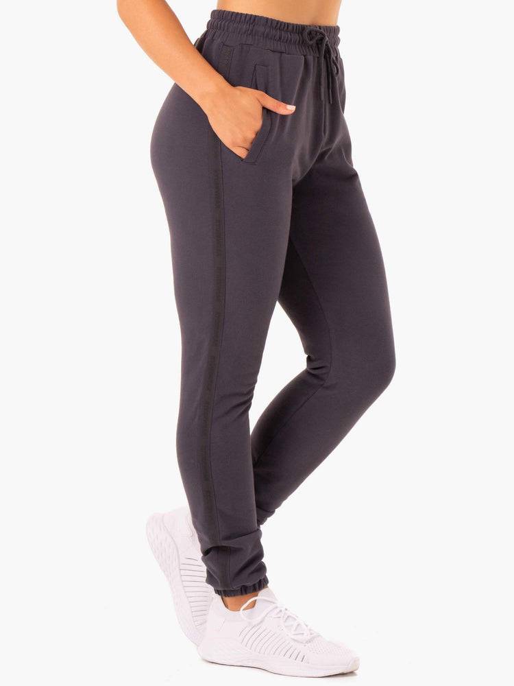 Spodnie Sportowe Damskie Ryderwear Women Track Pants Base High Waisted Szare | PL1100AP