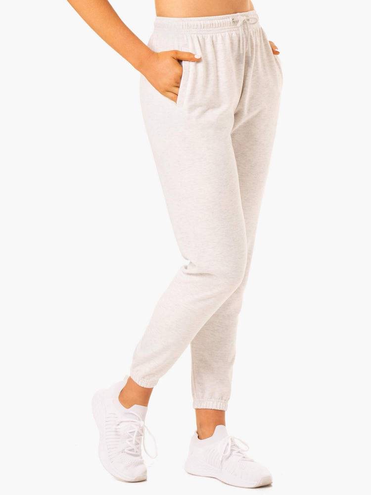 Spodnie Sportowe Damskie Ryderwear Women Track Pants Off-Duty Fleece Białe Szare | PL1106JJ