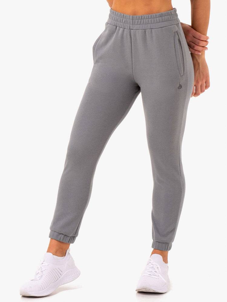 Spodnie Sportowe Damskie Ryderwear Women Track Pants Adapt Szare | PL1109ZG