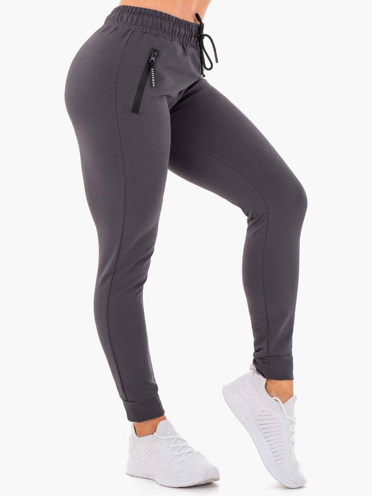 Spodnie Sportowe Damskie Ryderwear Women Track Pants Luxe Szare | PL1117WY