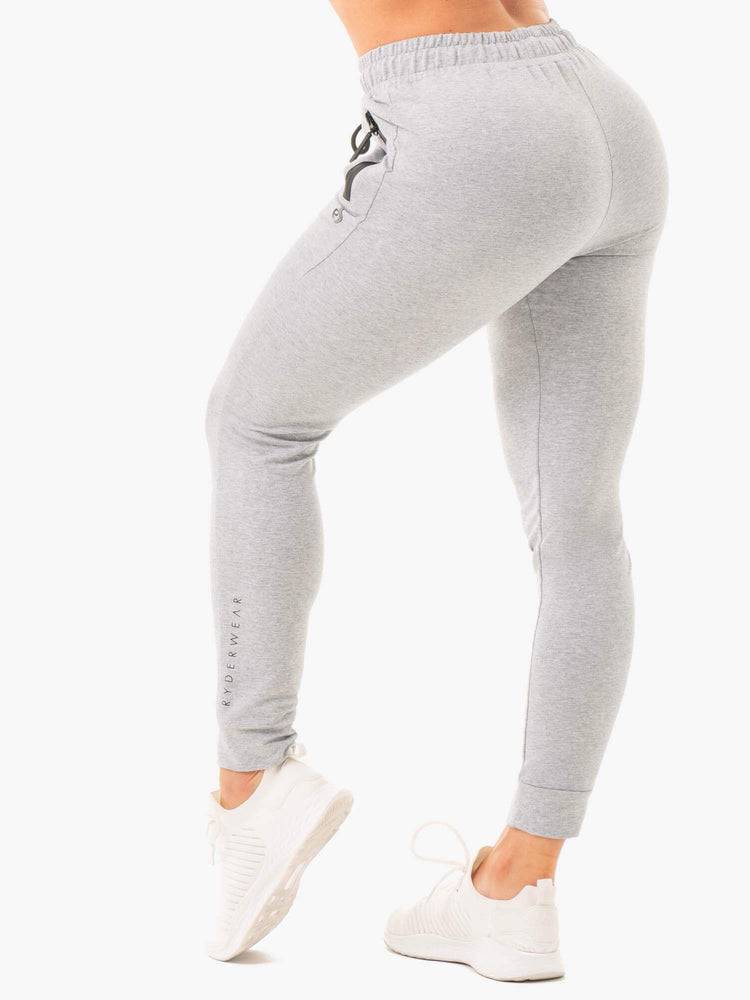 Spodnie Sportowe Damskie Ryderwear Women Track Pants Luxe Szare | PL1118EX