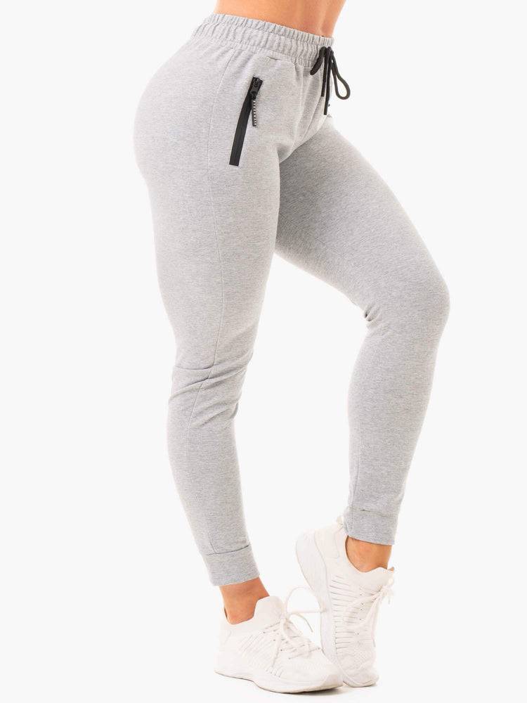 Spodnie Sportowe Damskie Ryderwear Women Track Pants Luxe Szare | PL1118EX