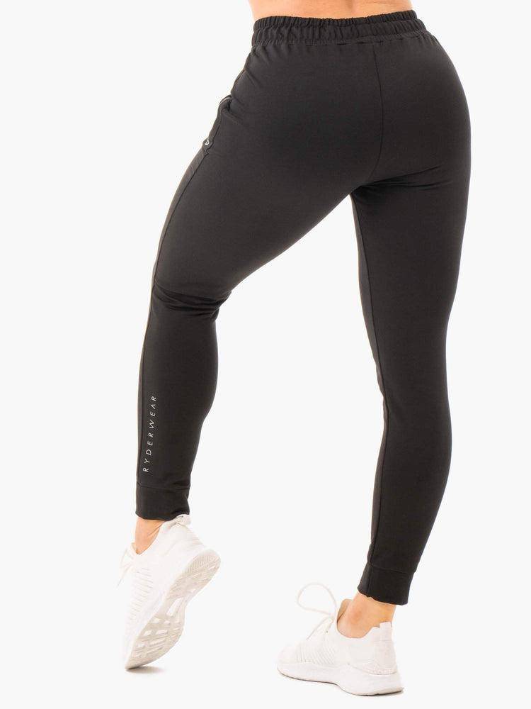 Spodnie Sportowe Damskie Ryderwear Women Track Pants Luxe Czarne | PL1119RW