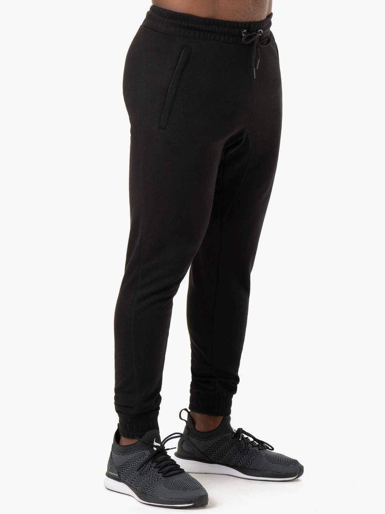 Spodnie Sportowe Męskie Ryderwear Men Track Pants Irons Czarne | PL3132RW