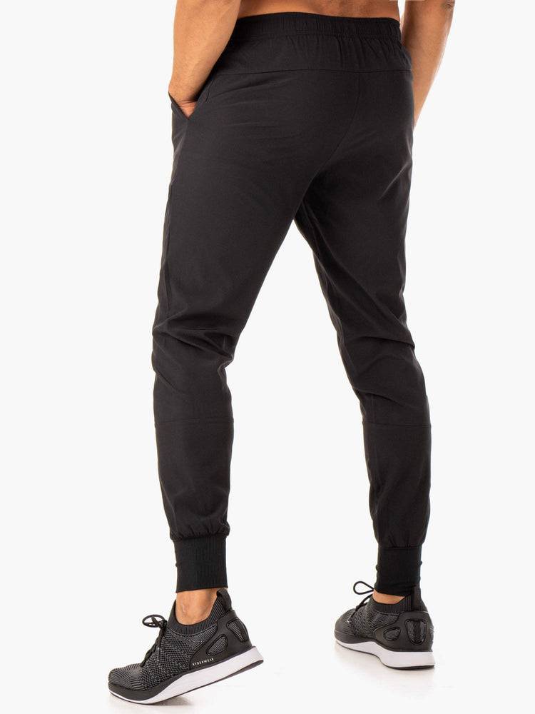 Spodnie Sportowe Męskie Ryderwear Men Track Pants Division Woven Joggers Czarne | PL3146IS