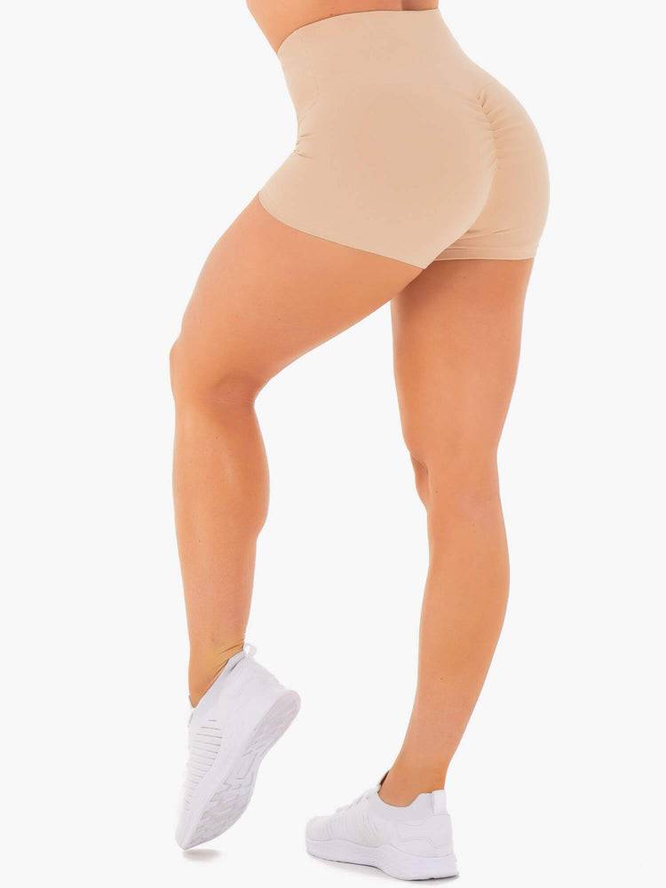 Szorty Damskie Ryderwear Women Shorts Adapt High Waisted Scrunch Beżowe | PL1973MA