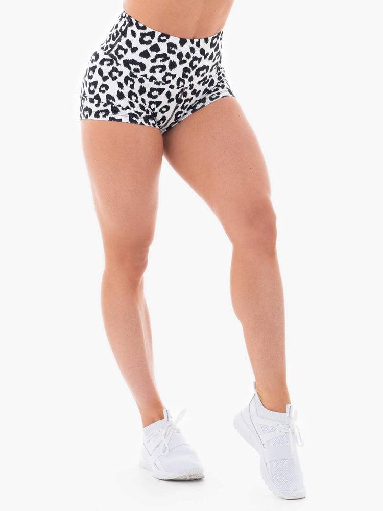 Szorty Damskie Ryderwear Women Shorts Animal Scrunch Bum Białe Panterka | PL2123ZG