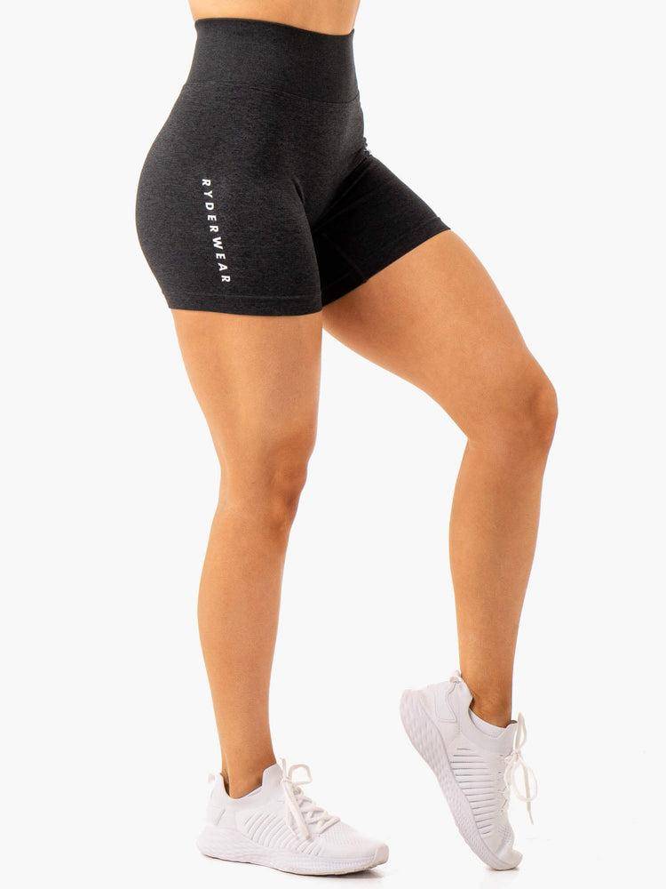 Szorty Damskie Ryderwear Women Shorts Essential Seamless Czarne | PL2095KI