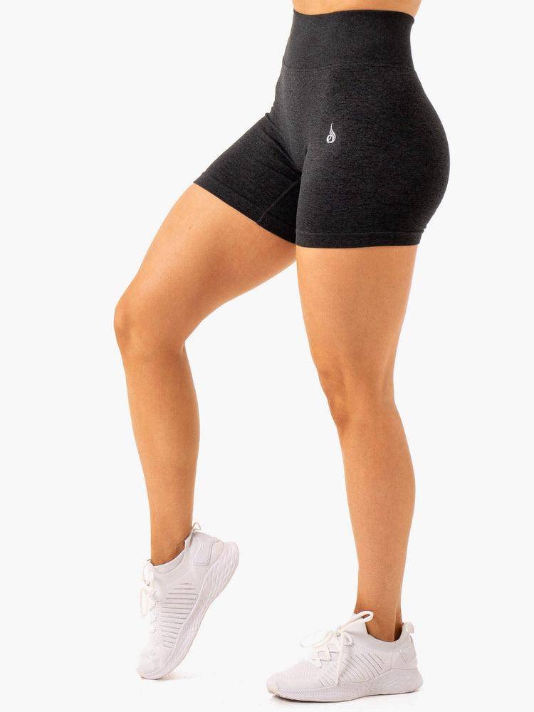 Szorty Damskie Ryderwear Women Shorts Essential Seamless Czarne | PL2095KI