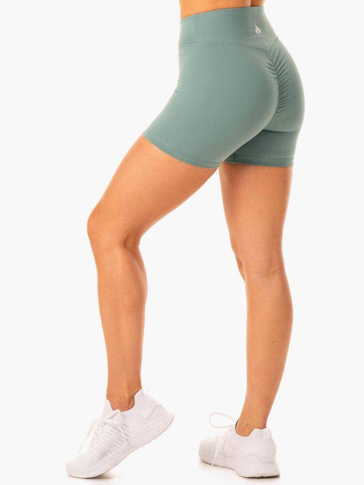 Szorty Damskie Ryderwear Women Shorts Revival Scrunch Bum Oliwkowe Zielone | PL2033IS