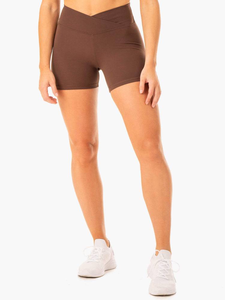 Szorty Damskie Ryderwear Women Shorts Serene Cross Over Scrunch Czekolada | PL2045ZG