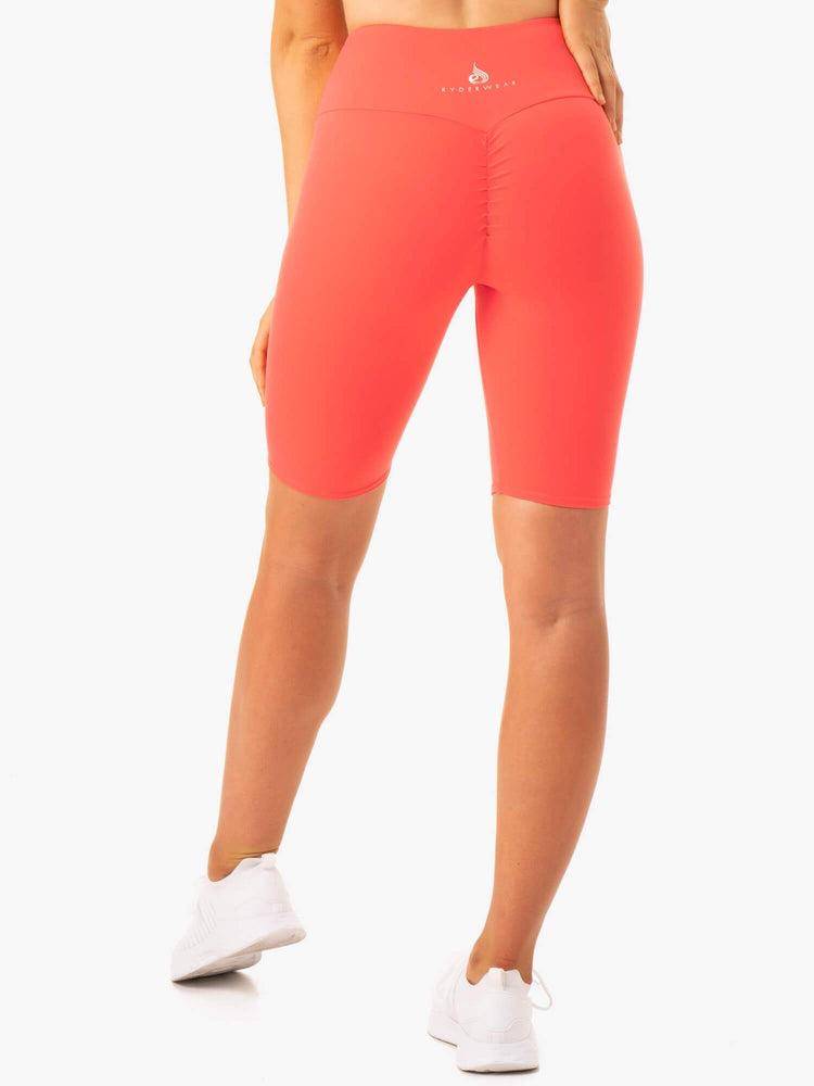 Szorty Damskie Ryderwear Women Shorts Staples Scrunch Bum Bike Koralowe | PL2040GL